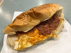 招牌芝士鹹牛肉蛋豬仔包-华嫂冰室(尖沙咀店)