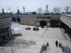 -汇泉广场