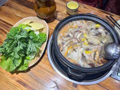 -菌之家·专业纯野生菌火锅·特色炒菌