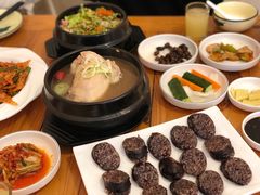 -长寿参鸡汤(朝韩风情街店)