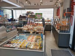 面包甜点陈列柜-莎莉文蛋糕店(太湖店)