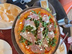 -WOLFGANG PUCK KITCHEN & BAR(迪士尼小镇店)