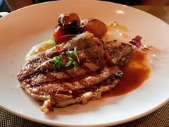 碳烤澳洲西冷牛排-YUE·6·西式融合餐厅(外滩六号店)