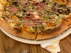 -城市大道红炉披萨烘焙坊