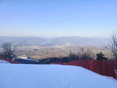 -鳌山滑雪度假区