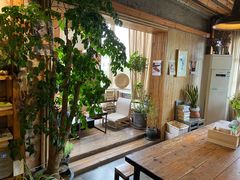 露天位-仙峰天然面包(迎宾路店)