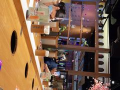-呷哺呷哺(万达新世界店)