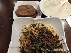 -东泰祥生煎馆(陕西南路店)
