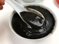 黑芝麻糊-翠苑甜品专家(北角道店)