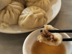 猪肉大葱包子-天兴居(鲜鱼口街店)