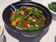 -小河公主秘制烤羊腿(小绿谷店)
