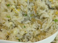 酸菜蛋炒饭-湘肠香火锅店(团结湖店)