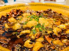 -绫罗岛海鲜私房菜(鸭绿江边店)