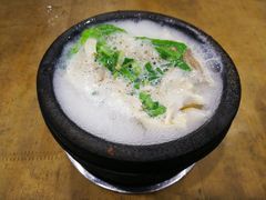 -丽华叶儿粑总汇