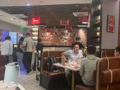 -八合里潮汕鲜牛肉火锅(上海汇智广场店)