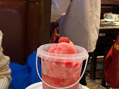 杨梅冰汤圆桶-周师兄大刀腰片火锅(洪崖洞旗舰店)