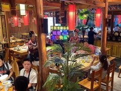 大堂-野山舂·贵州现舂酸汤火锅(鸿通城店)