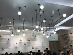 大堂-奈雪的茶(市百一店)