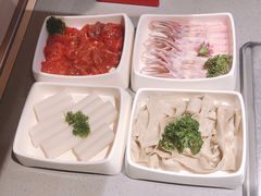 -海底捞火锅(天鹅湖银泰店)