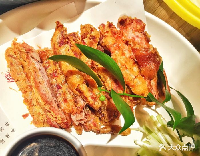 莎莎salsa酥皮烤鸭·吉祥村(鼓楼店)莎家酥肘子图片 - 第2张