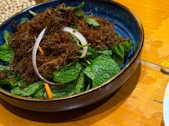 -老滇山寨•云南特色菜•地方菜•民族风情歌舞表演(金碧店)