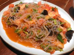 酸辣海鲜粉丝沙拉-Local泰莲庭(虹鳟鱼店)
