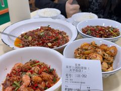 -笨罗卜浏阳菜馆(太平街店)