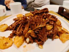 -闫府私房菜(经四路万达店)