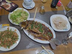 -微山岛春天里酒家