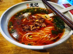 -湘人龙记老长沙米粉(华普国际大厦店)