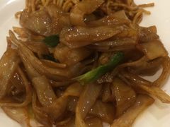 泉福居酱骨头自助美食-泉福居酱骨头自助广场(南大街商业步行街店)