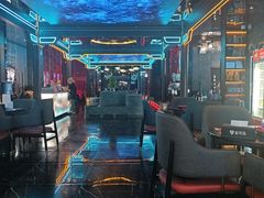-屋有岛沉浸游戏旗舰店(中山公园店)