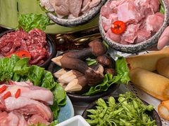 -得意咚瓜·顺德鱼生·冬瓜火锅(深圳首店)