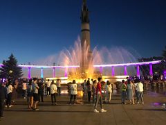 -人民防洪胜利纪念塔