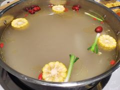 养生原汤锅-俏牛哥鲜牛肉牛肆馆(重庆天地店)