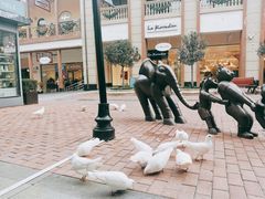 -王府井奥莱临潼小镇(临潼店)