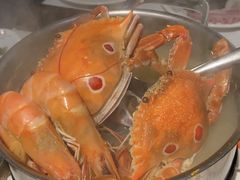 -领鲜活海鲜榴莲自助火锅(东门店)