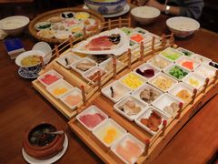 -香麒园·过桥米线·南湖雅宴