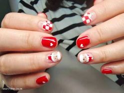 -孔雀手美甲美睫护理