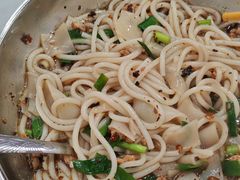 -正宗杨记普洱酸醋米线(总店)