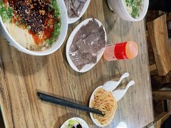 -陇上全荟兰州传统牛肉面(延吉路店)