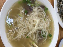 -十二忠手拉面(中华路店)