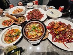-黄弟大排档·湖南菜·小龙虾·小海鲜(凯旋北路店)