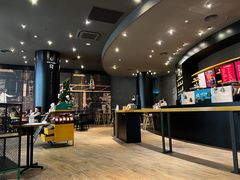 -星巴克臻选(成都来福士店)