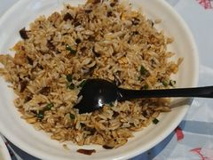 -肥肥虾庄·金牌油焖大虾(汉口城市广场店)