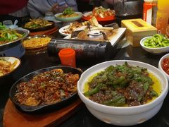 -川流不息·地道川菜·小龙虾(新松江路店)