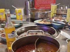 -金滏山烤肉·海鲜·火锅自助餐厅(襄阳万达店)