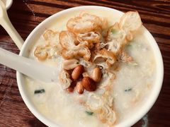 艇仔粥-穗银肠粉店(东川路店)