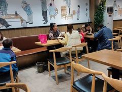 大堂-三好食堂(煎饺·馄饨·肉饼米线·盛世广场店)