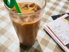 w招牌丝袜奶茶-新大咀港式茶餐厅(宝山万达店)